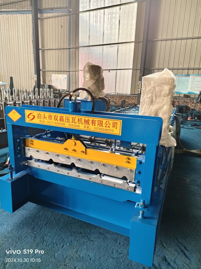 840 Type Single-Layer Roll Forming Machine (2)